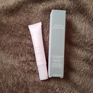 TimeWise Age Minimizing 3D eye cream